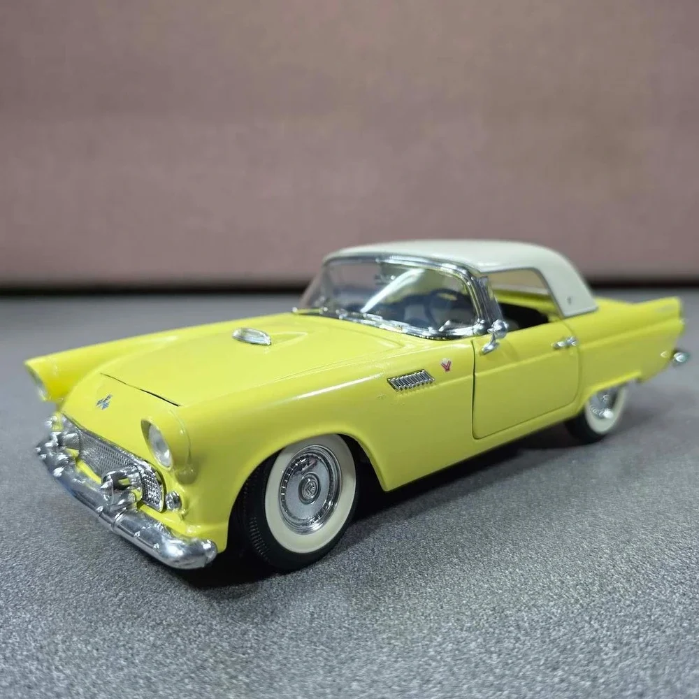 Roadlegends Ford 1955 Thunderbird Diecast Model Car Excellent
